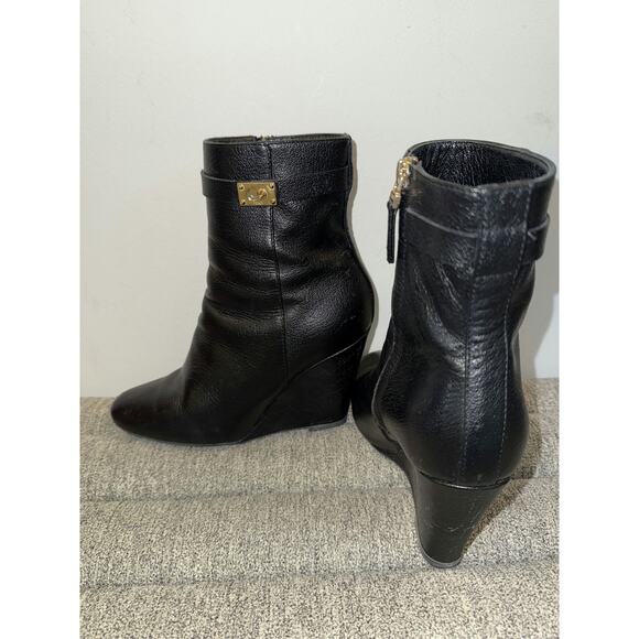 Fendi Black Leather Boots - Excellent Condition, Size 38 - Picture 2 of 5